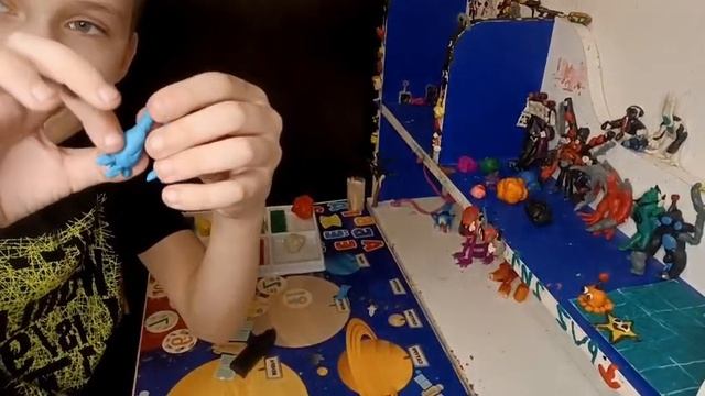 пластилиновый Доуи из Поппи Плейтайм