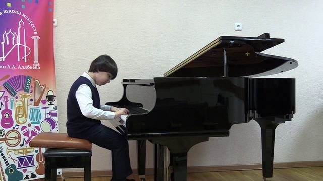 Махмутов         Данияр               И. Литков Вариации