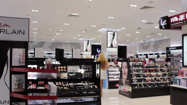 Презентация Mon Guerlain (НОВИНКА  2017 года)в Иль дэ Ботэ на Московской площади, город Курск.