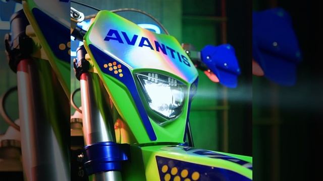 Мотоциклы Avantis Koshine 2T и Avantis MX 300 PRO
