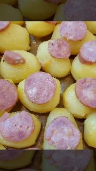 Картошечка с колбасками. Вкусно и просто.Potatoes with sausages. Delicious and simple.