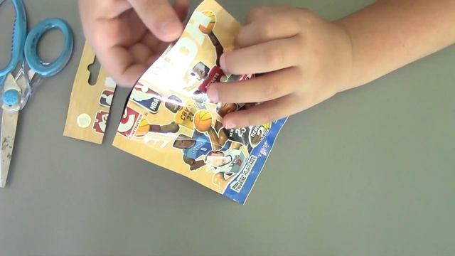 BIG NBA PLAY DOH Surprise Egg & C3 Toys Full Court Play Set with rare LeBron Kobe & Durant figures!