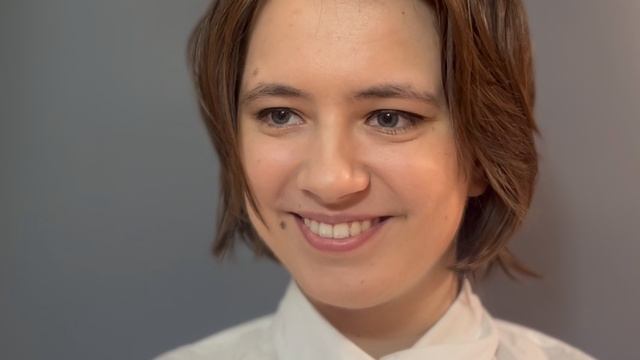 Екатерина Сурова. Проба «Официантка»