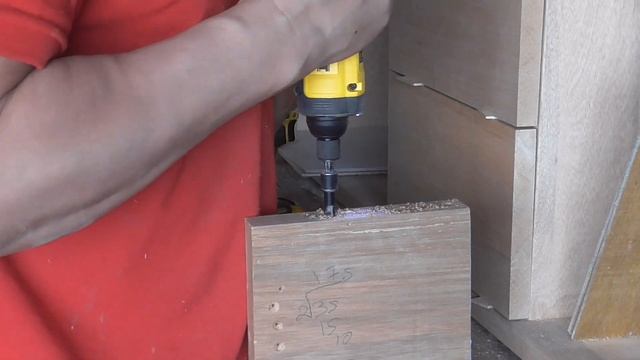 Giroscopio Dewalt 8V DCF682N1
