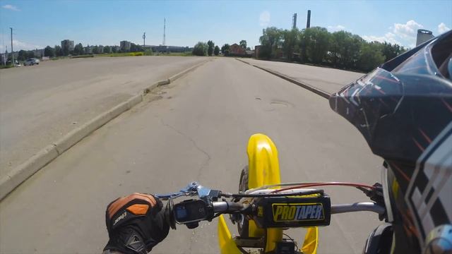 Wheelie pitbike