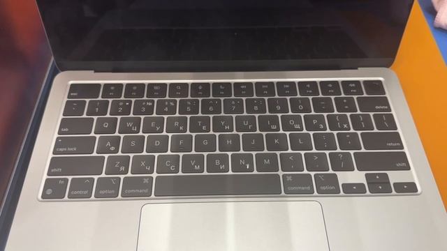 Гравировка и русификация клавиатуры на MacBook M2 – персонализируй своё устройство!