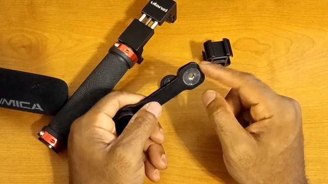 Ulanzi PT-3 3 in 1 Triple Hot Shoe Mount Adapter 
Full Review