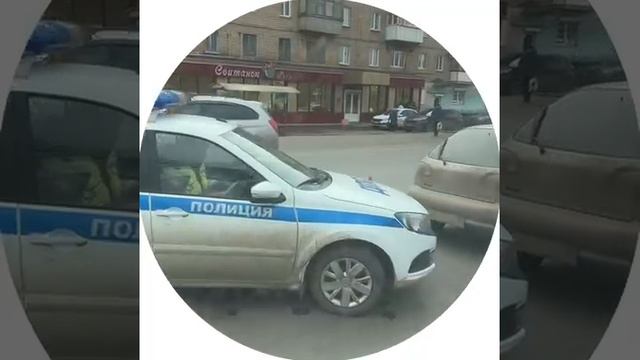 Тройничок по Машкоссе на остановке «Школа» в Макеевке.