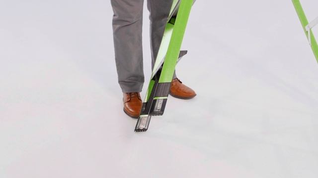 MightyLite Demo | Little Giant Ladder Systems