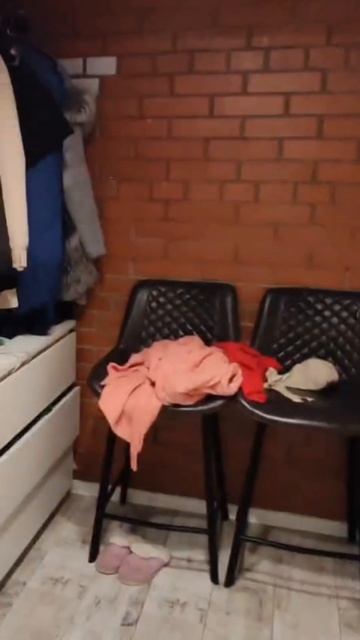 единственный продавец…

Которому все равно 😂