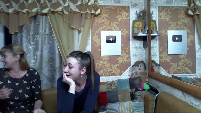 Прямой эфир Шаповаловы Коля Оля. Поболтаем сегодня в 20:15 по Киеву.