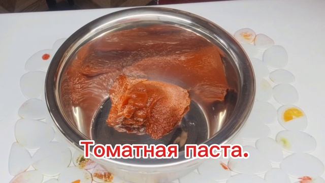 Постное меню.Тефтели из рыбного фарша и сырого риса в томатно-овощной заливке.