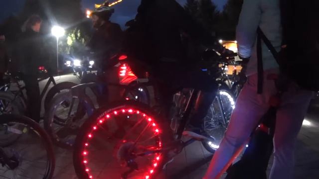 #конь огонь в #кемерово световая покатушка в городе 2019 #велотабун