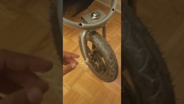 Babytrend stroller wobble issue