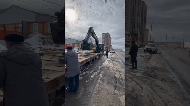 Заезд на трал гусеничного экскаватора