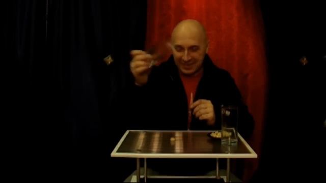 Фокус со стаканами