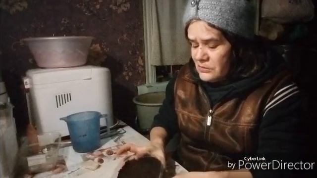 Посевы продолжаются 🍅, расширили стелаж.