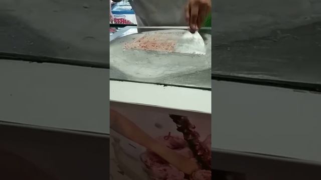 Как делают тайское мороженое