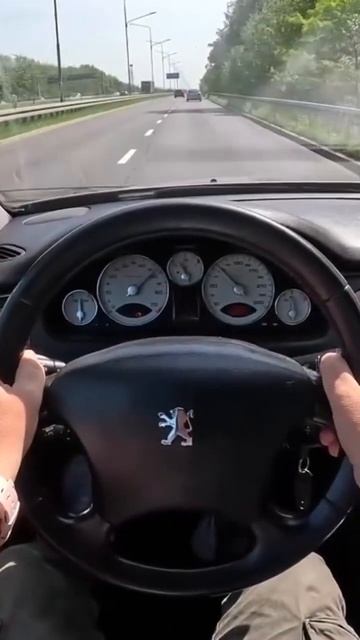 Peugeot 607 3.0 V6 24V 211HP Acceleration