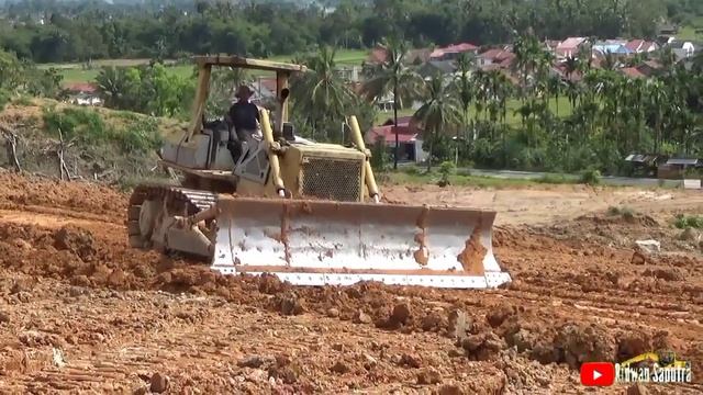 Komatsu Bulldozer Action Working On Land Leveling Of Elite Housing‼️Dozer Komatsu