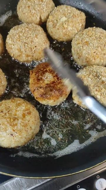 РЕШИЛ ПОЖАРИТЬ КОТЛЕТ НА РАБОТЕ НА ПЕРСОНАЛ И ЧТОБ БЫЛО ВСЕ ОФИГЕННО ВКУСНО !