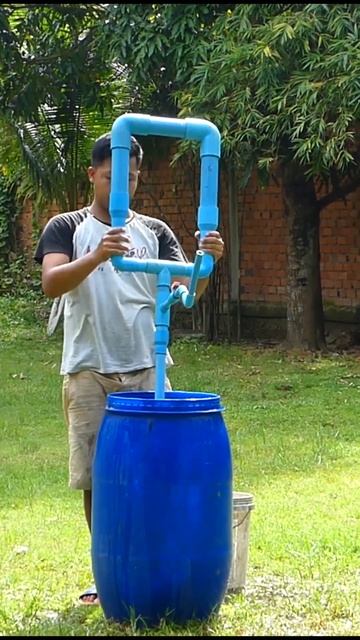 Free electricity | I turn PVC pipe into a water pump at home free no need electricity power