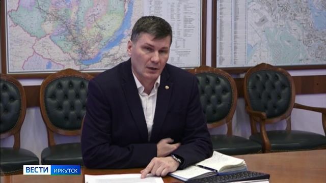 Итоги второго этапа стажировки в органах власти обсудили Игорь Кобзев и участник программы Время гер