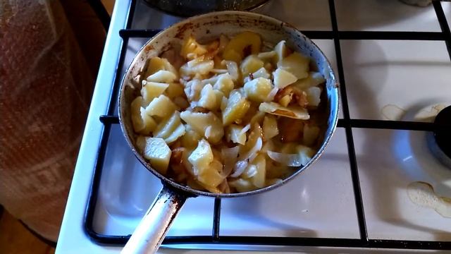 ТАК У НАС ВСЕГДА ЖАРИЛИ.(КАРТОШКА 🥔.)