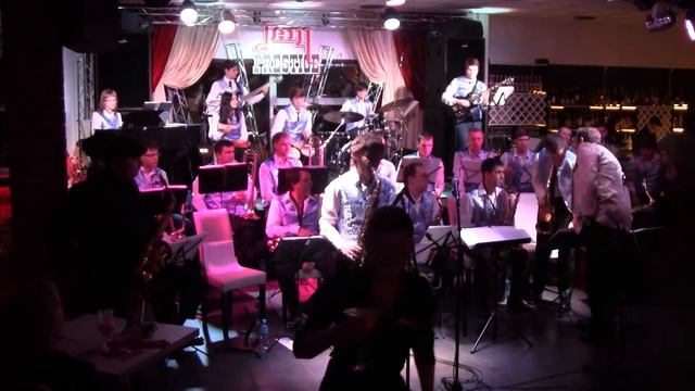 Роберт Анчиполовский и Jazz Pavlovo Big Band . Chameleon .27.03.2016 .