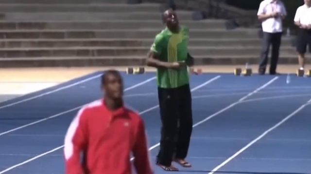 Usain Bolt 100m World Record Warm-up (2009 Berlin World Championships)