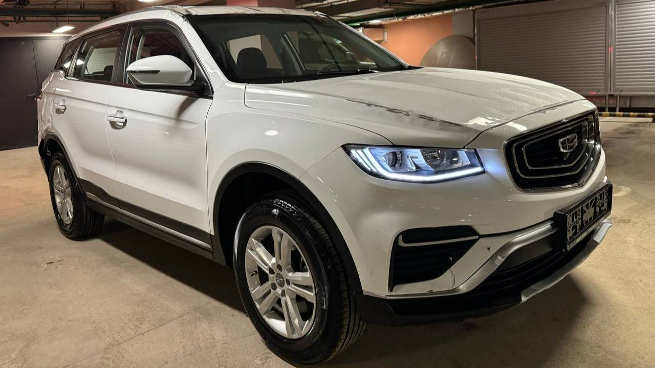 Geely Atlas Pro; 1.5 AT; 2023; Белый