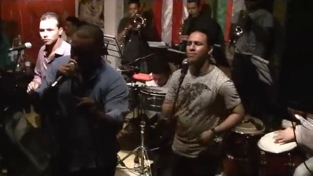 Latin Band en Zaperoco