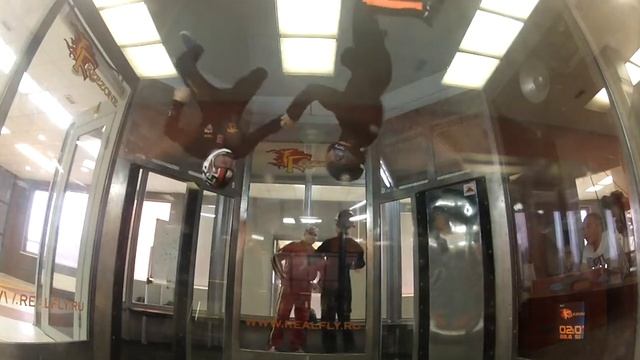 Wind Tunnel training(Head Down 2 way).mov