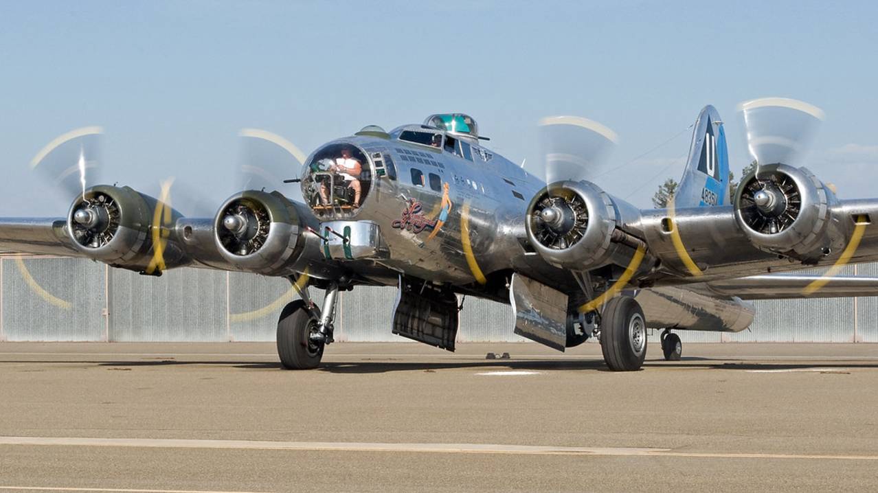 B-17G Flying Fortress (Revell) 1-72 part-1