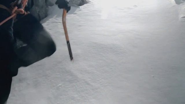 Ледоруб Petzl Summit