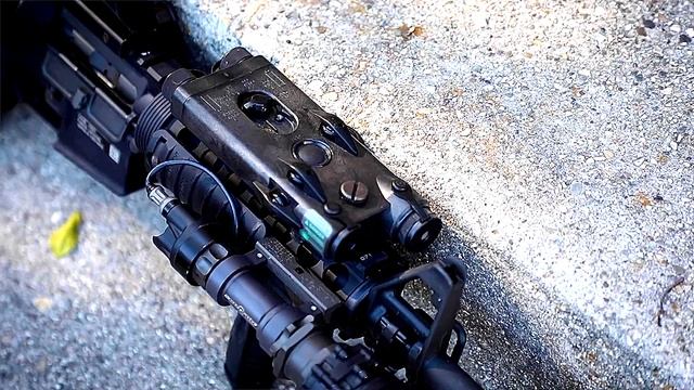 CLONE RIFLES : M4A1 SOPMOD BLOCK I