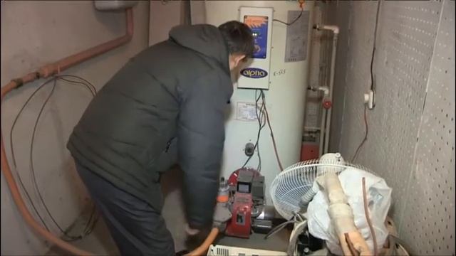 В Шымкенте горожане по прежнему продолжают замерзать