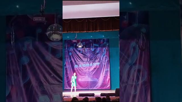 1000301403.mp4