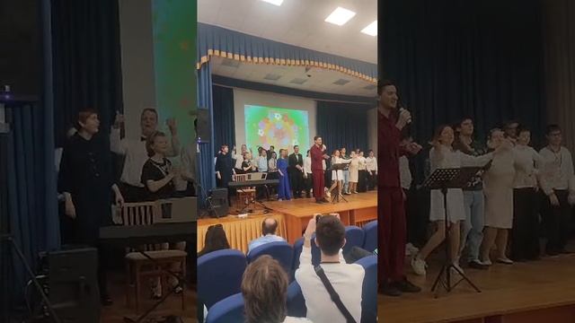 Песня дарите женщинам цветы. Научно практический реабилитационный центр в Алтуфьево.