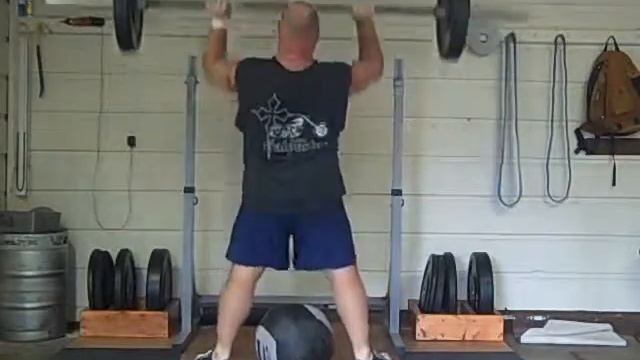 CrossFit Thrusters Challenge: 115 lbs x 9 reps