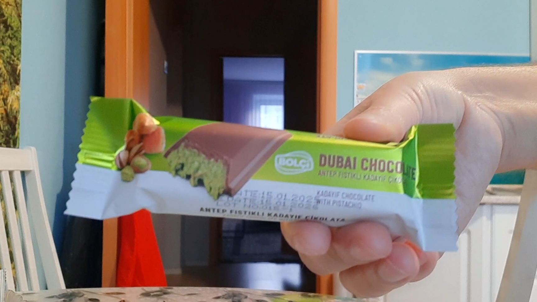ПРОБУЕМ ДУБАЙСКИЙ ШОКОЛАД 🍫 АЖИОТАЖ перед 8 МАРТА
