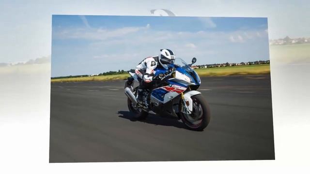 7 Fast Facts 2017 BMW S 1000 RR