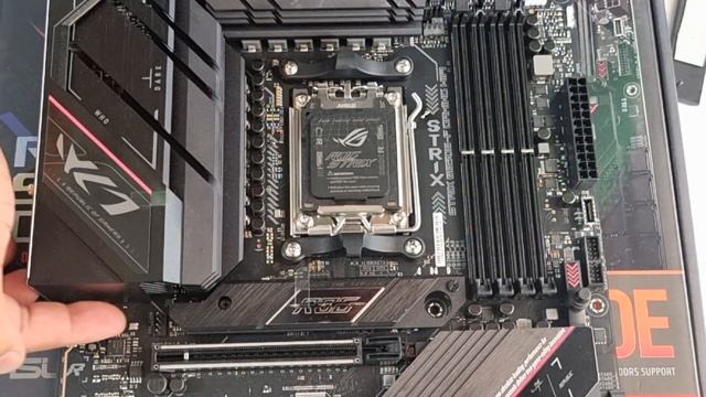 REVIEW ASUS ROG STRIX B650E-F GAMING WIFI HARGA 5 JUTAAN AMD 7000 SERIES MOTHERBOARD LAYAK BELI ???