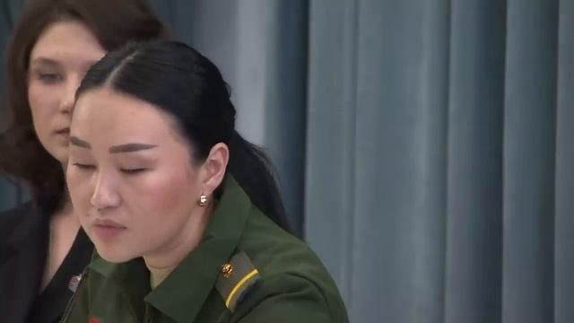 История, тронувшая Путина_ Женщина-медик из Тувы вынесла тело мужа с поля боя