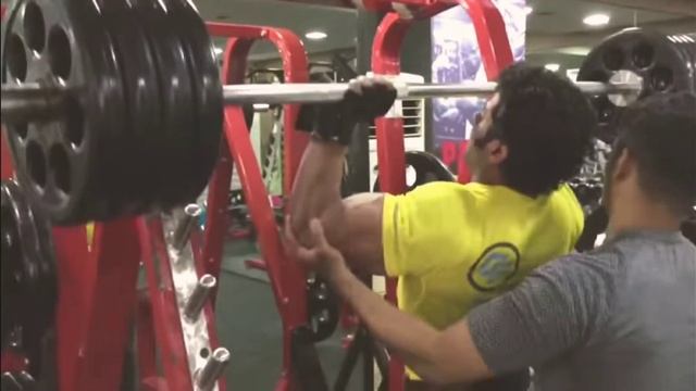 INDIAN BODYBUILDER SUHAS KAMKAY SHOULDER WORKOUT