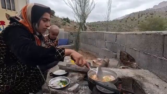19.04.2024 Кровать из дубовых листьев для Своего Ребенка Связь матери-одиночки с природой