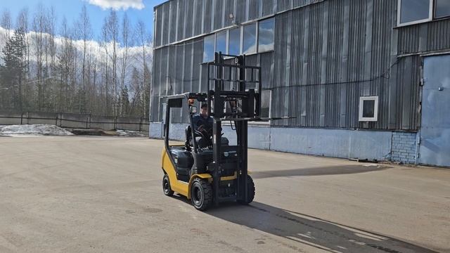 Komatsu FD15T-21