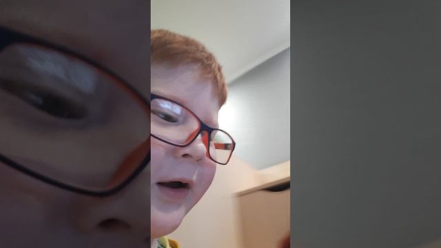 у меня очень много Лего, но только нету деталей механизма. ещё пульт управления ну короче все детали