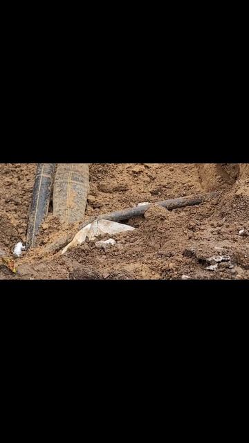 НАШЛИ КАБЕЛЬ #УФАНЕТ #xcmg #excavator #xcavator #bulldozerofficial .mp4