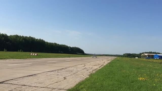 Нандо Триал 912 взлет с поднятой задней стойкой 1